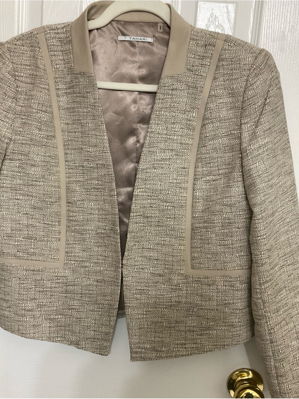 T Tahari Neutral Tweed Open-Front Cropped Blazer
